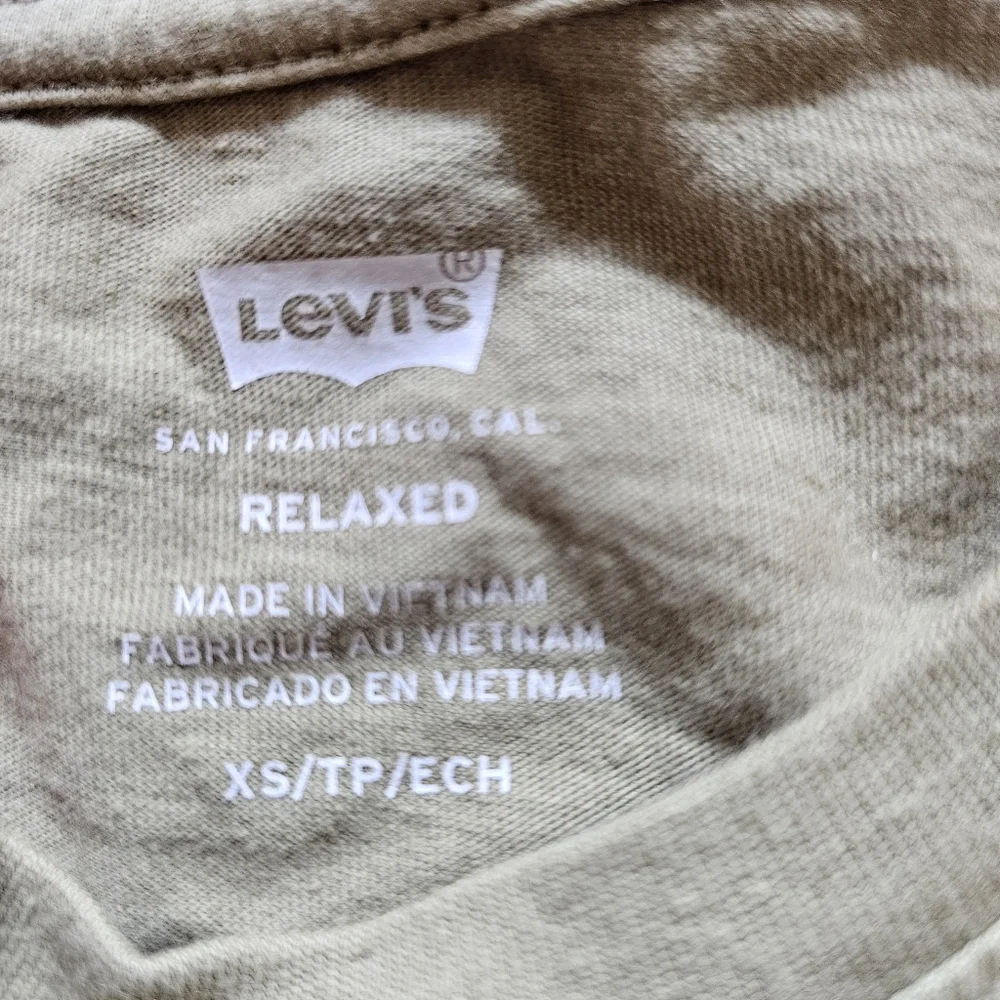 Levi's Ultimate High Relaxed Fit Tee Size XS